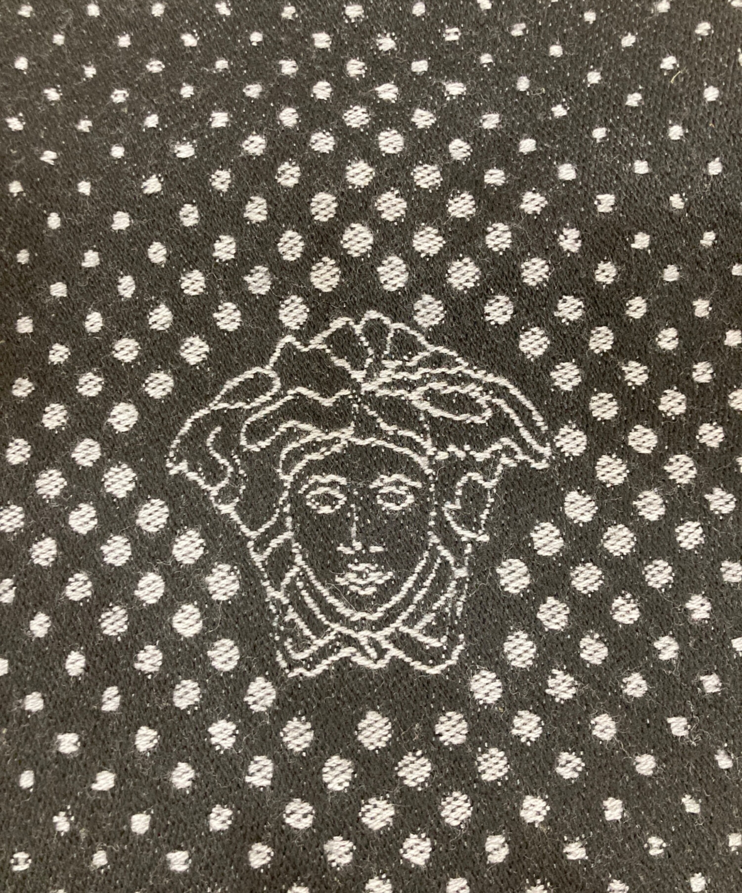 中古・古着通販】VERSACE (ヴェルサーチェ) ウールマフラー ブラック