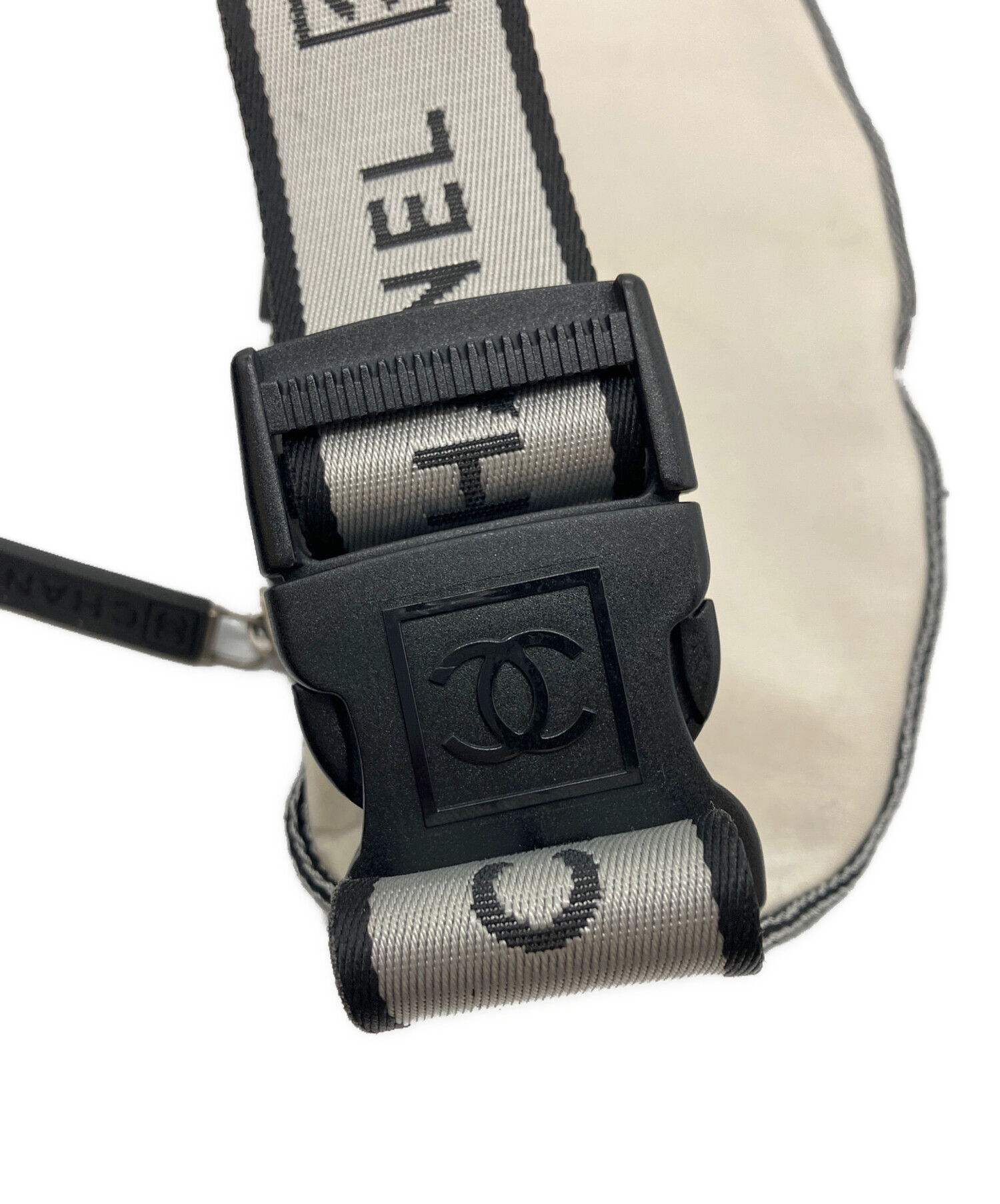 中古・古着通販】CHANEL (シャネル) ココマーク ウエストポーチ