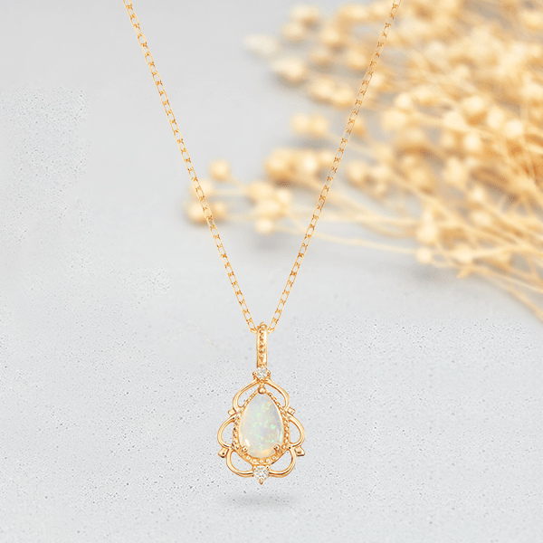 October Birth Stone Opal | 10月 誕生石 オパール 優しく柔らかな