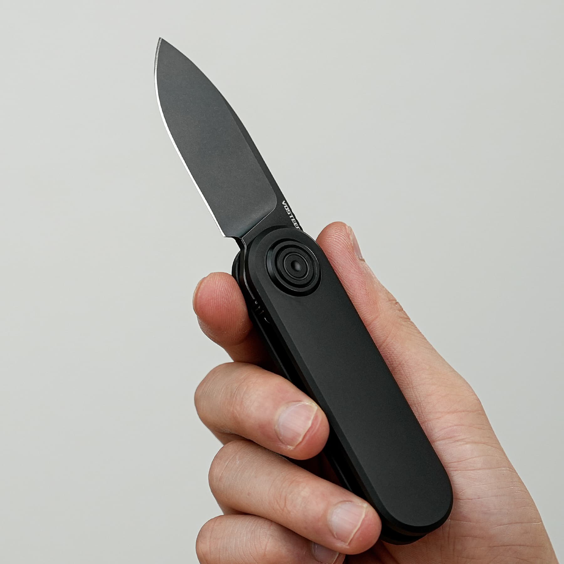 Corgi V - A Modern Classic | Black Aluminum Vanchor Lock