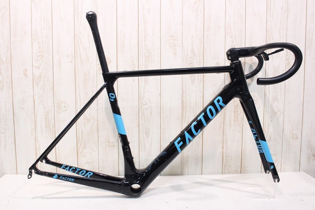 FACTOR(ファクター)｜O2 black inc｜並品｜買取金額 182,000円