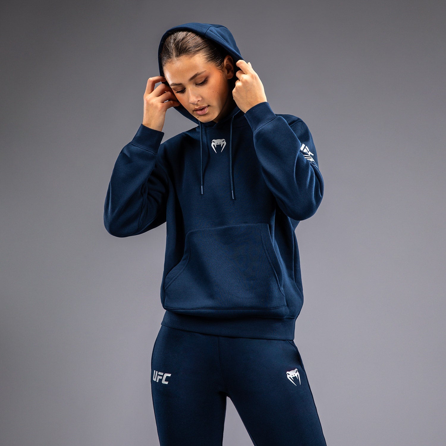 UFC Fusion by Venum Fight Week Women's Pullover Hoodie - Solid