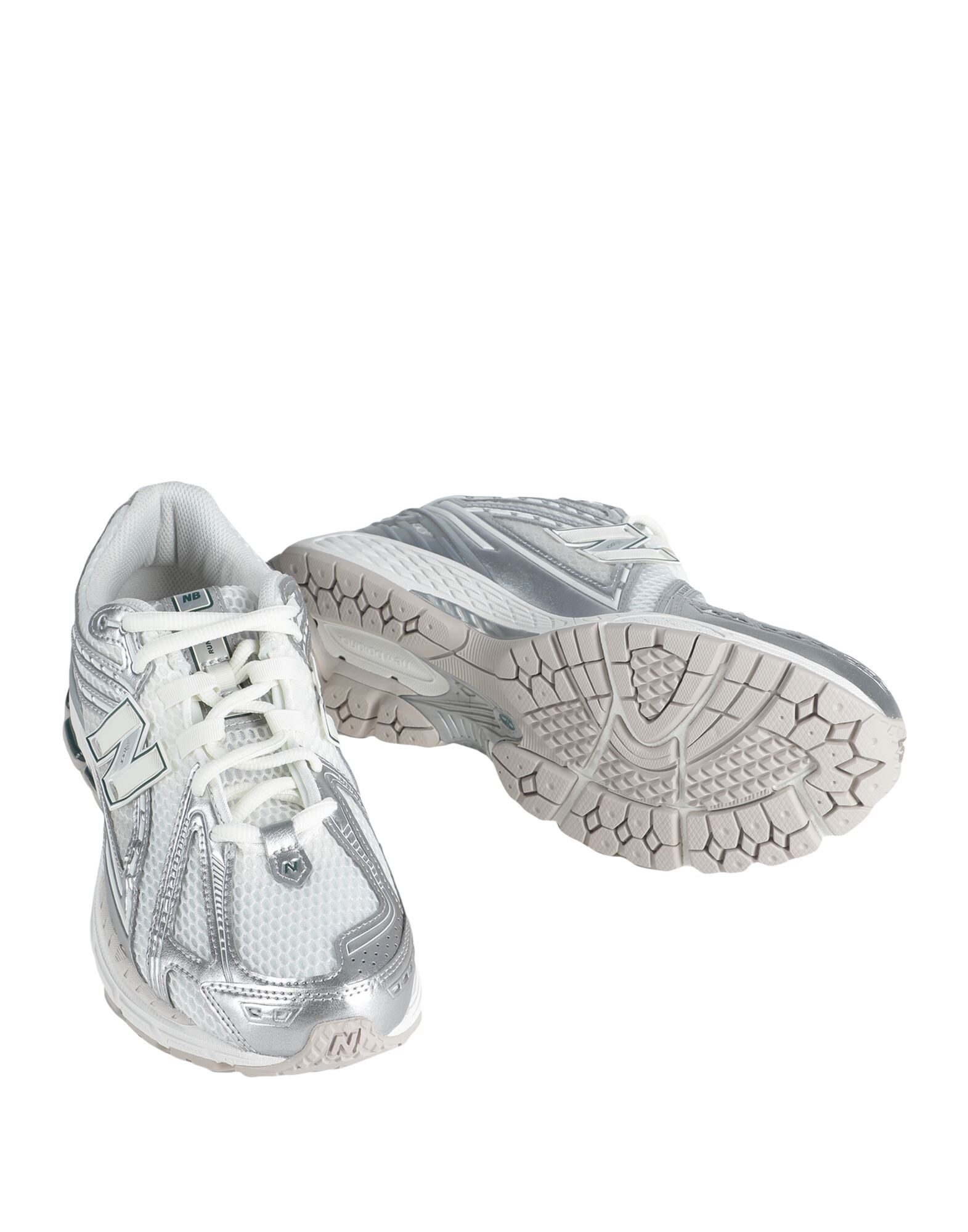 NEW BALANCE シューズ | スニーカー シルバー メンズ | YOOX
