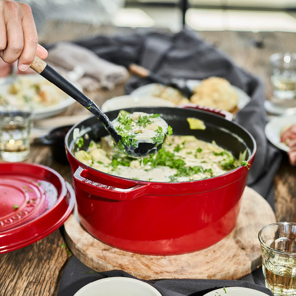 Buy Staub La Cocotte Cocotte | ZWILLING.COM