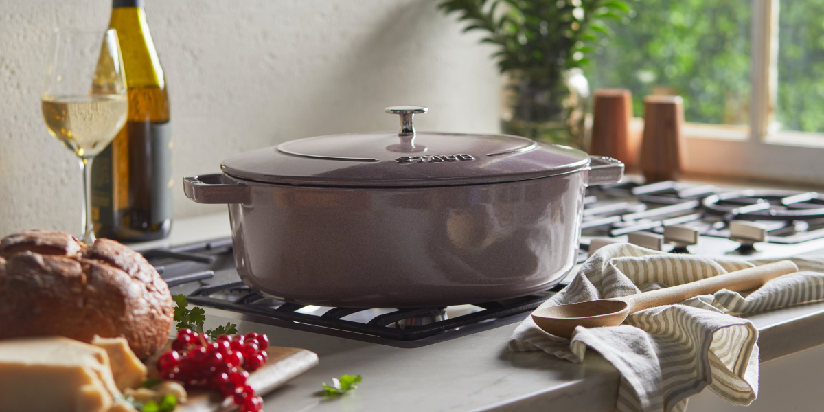 Buy Staub Cast Iron French oven | ZWILLING.COM