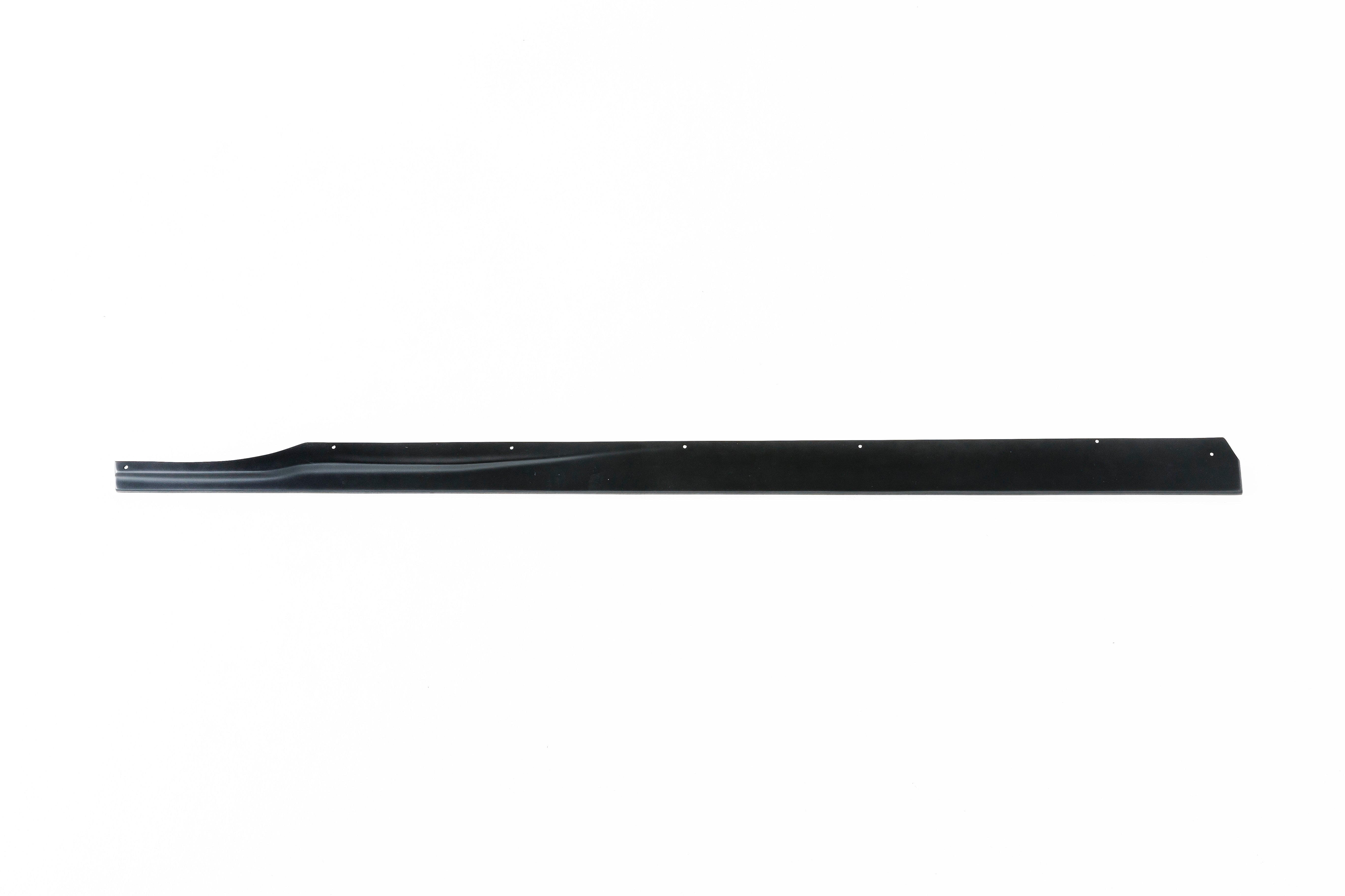 S-Spec FRPサイドスカート（ZN8型GR86/ZD8型BRZ共用） – XENO Japan