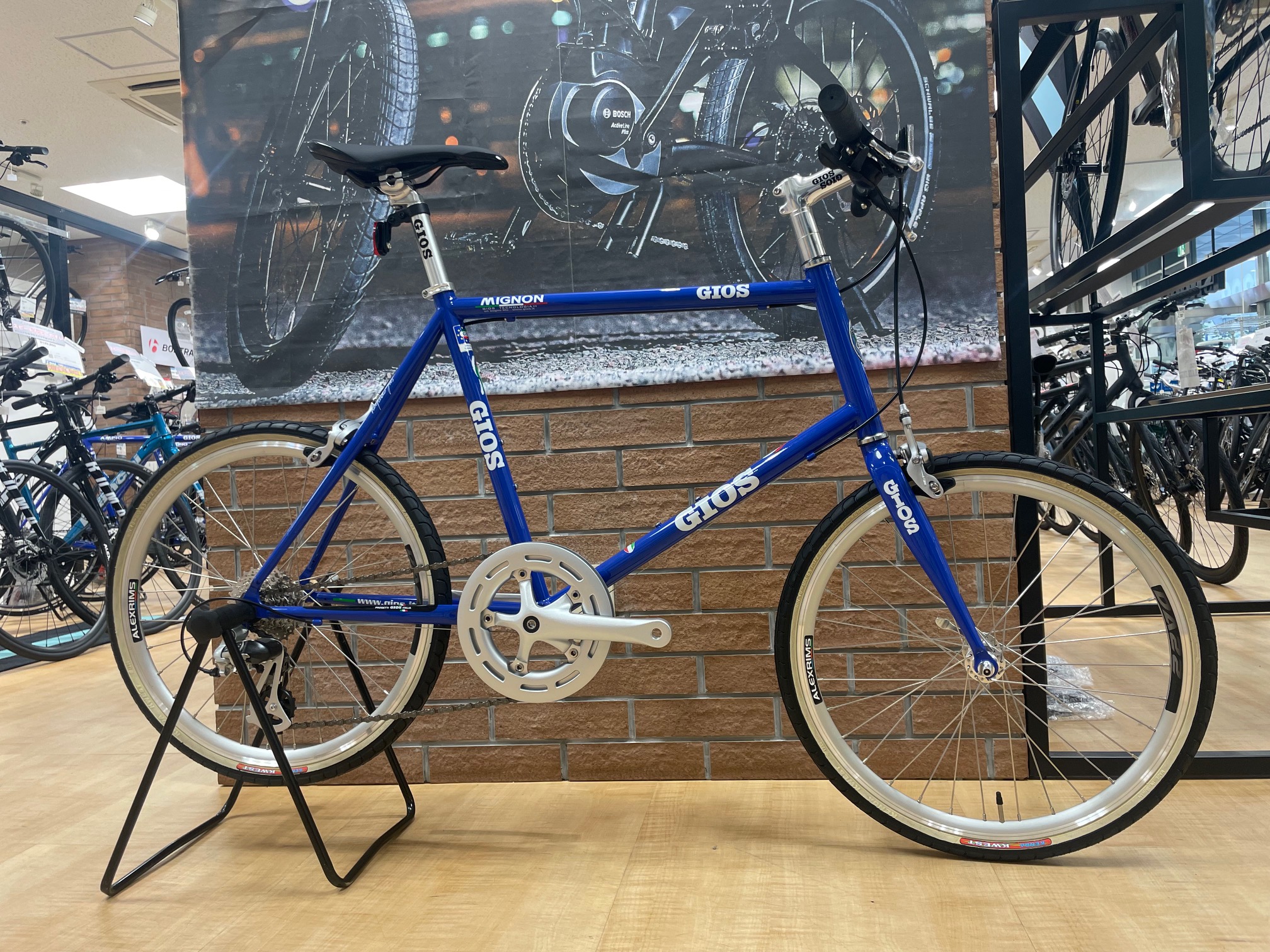 入荷速報！イタリアブランドのスタイリッシュなミニベロ【GIOS MIGNON