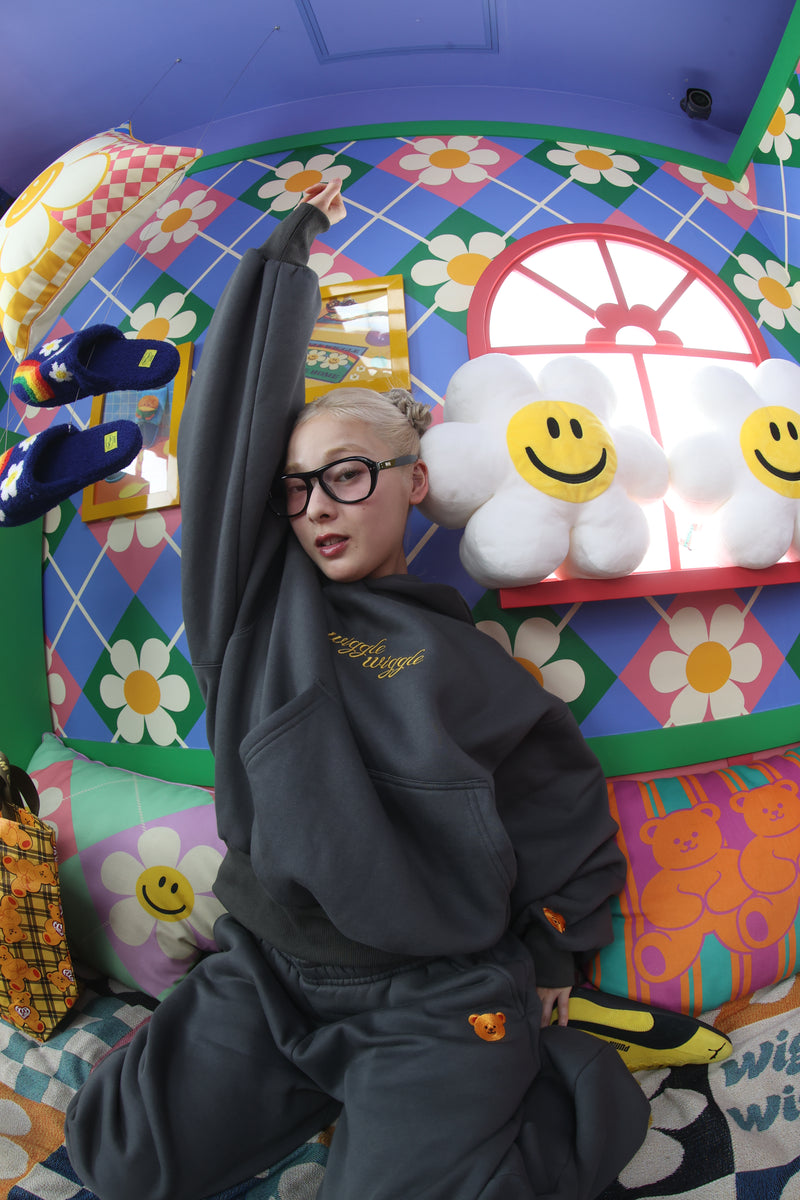 wiggle wiggle × HTH heart logo hoodie – YZ