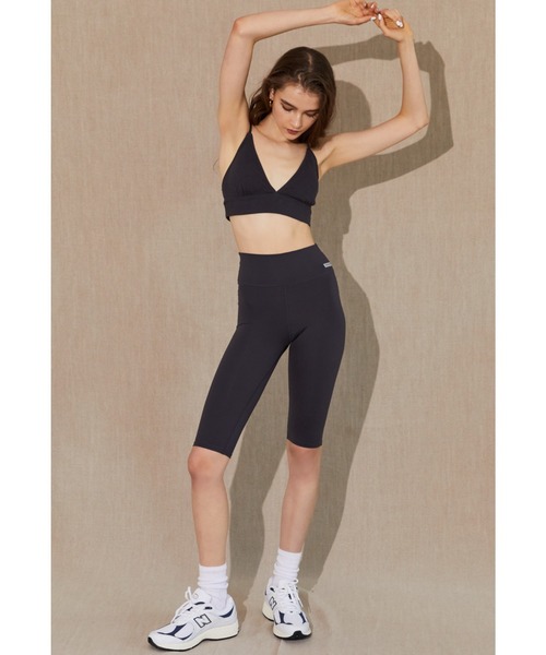ALEXIA STAM（アリシアスタン） パンツ Wellness Half Leggings / UV