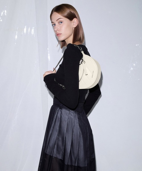 CHARLES ＆ KEITH（チャールズ&キース） ショルダーバッグ バッグ
