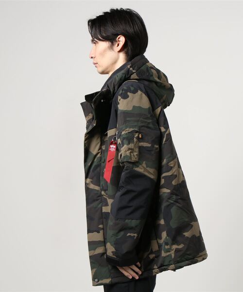 Alpha Industries（アルファ・インダストリーズ） ダウンジャケット