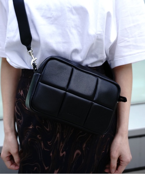 ADD CULUMN（アドカラム） ショルダーバッグ バッグ PUFF-CROSS BODY