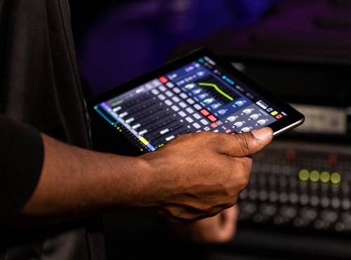 LiveTrak L-20R | ZOOM