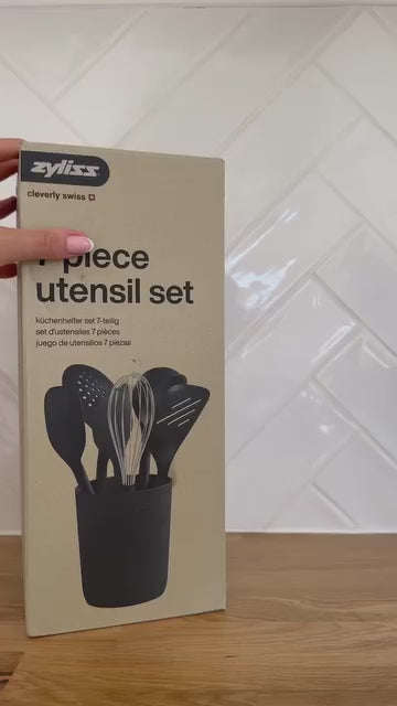 Zyliss Extra-Large Turner – Robust Flipping Tool