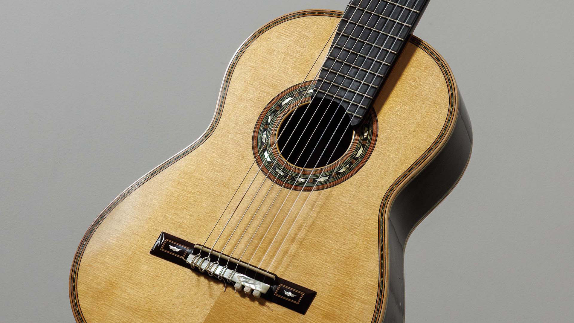 鈴木大介のMillennium 8弦（今井勇一作）｜AGM GUITAR GRAPH -Volume