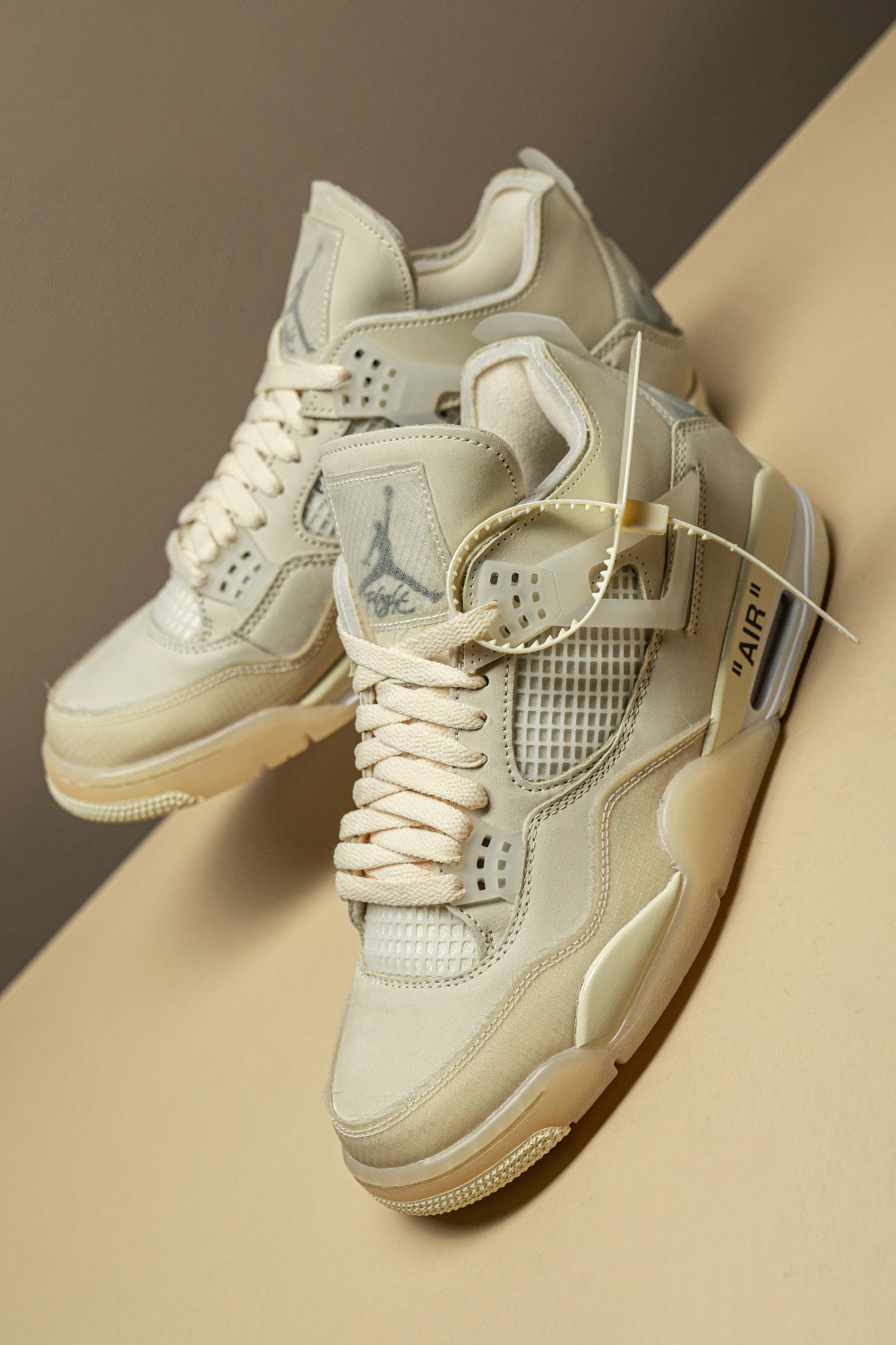 AIR JORDAN 4 - Comprar em Pattybrowsstore