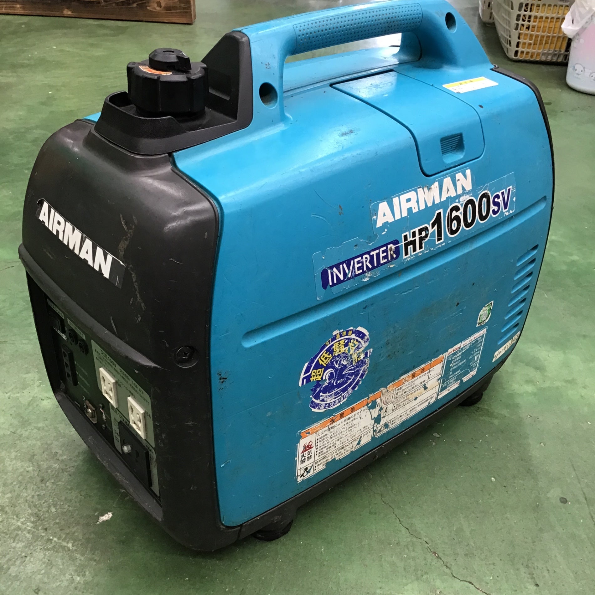 中古・発送可】 北越工業 エアーマン AIRMAN インバーター発電機
