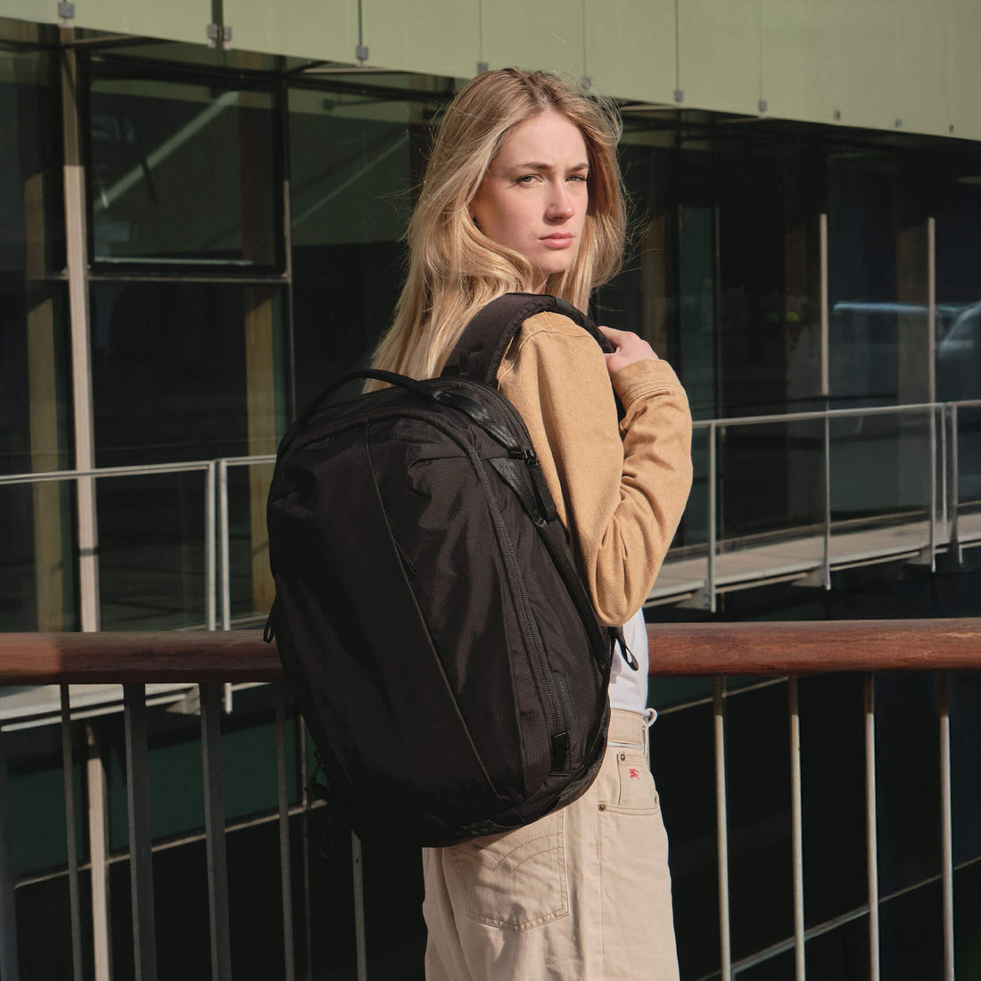 Max EDC – Able Carry (JP)