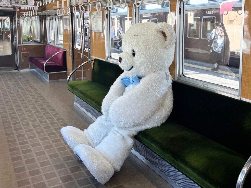 ファミちゃんが阪急電車でおでかけ♪｜ファミリアプレスの公式ブログ