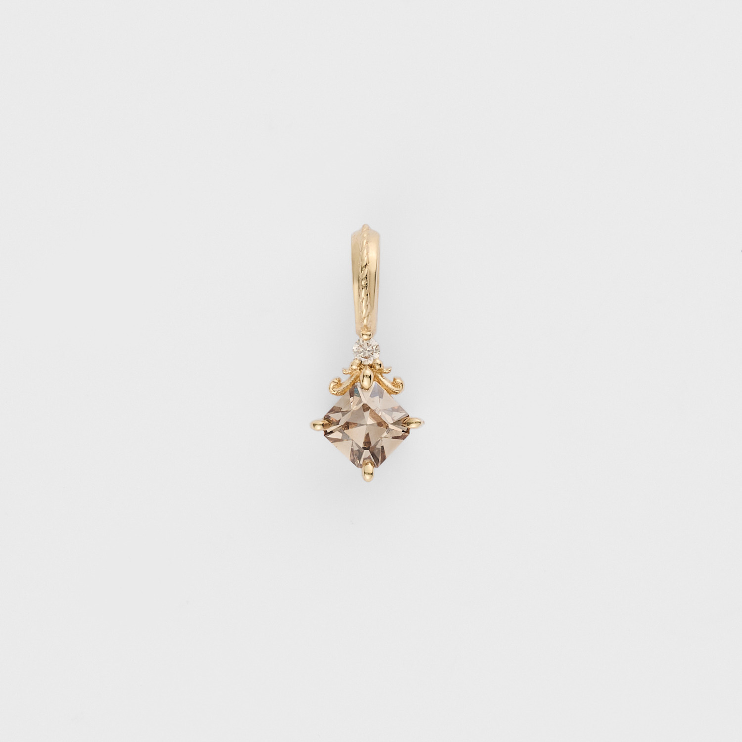 K18ダイヤモンドチャーム（0.29ct）｜ネックレスチャーム｜アガット