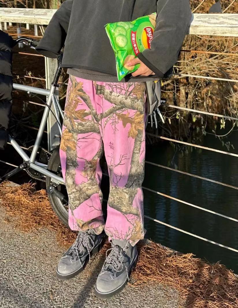 2023 Brand New Classic REALTREE camo Embroidered Pink BEACH PANT