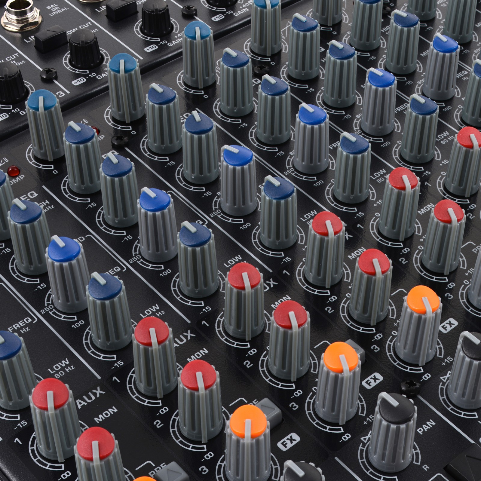 Behringer Xenyx X2222USB – United States