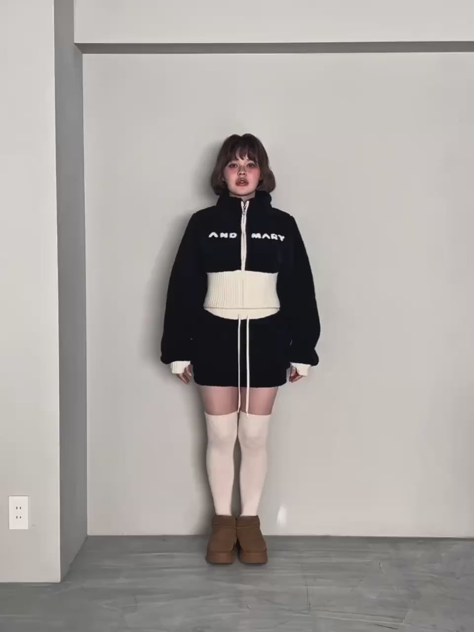 ANDMARY】Fluffy mini skirt