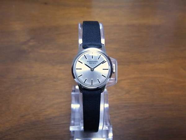 IWC アンティーク レディースウォッチ 手巻き | アンティー