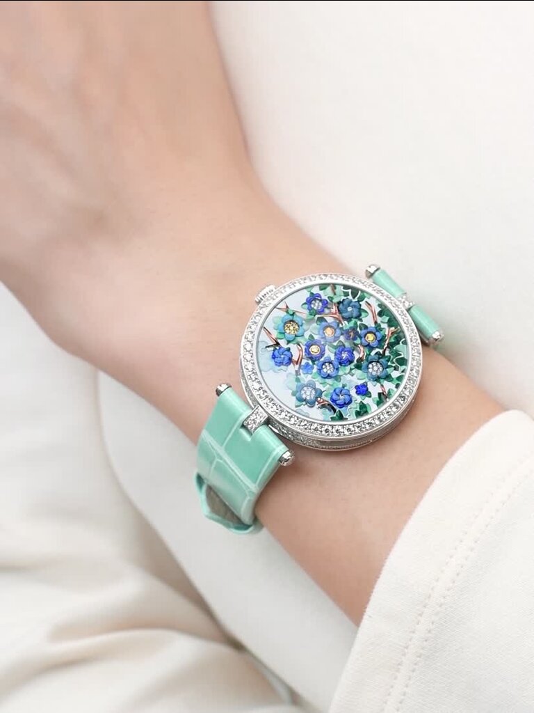 レディ アーペル ユール フローラル ウォッチ 18K ホワイトゴールド