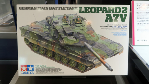 極限まで最新仕様に拘ったタミヤの新作戦車模型「1/35 レオパルト2 A7V
