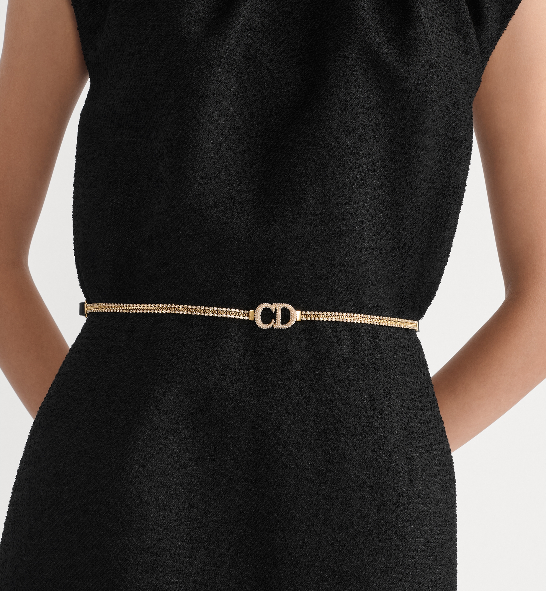 Saddle Chain Belt Gold-Finish Metal, Black Smooth Calfskin and