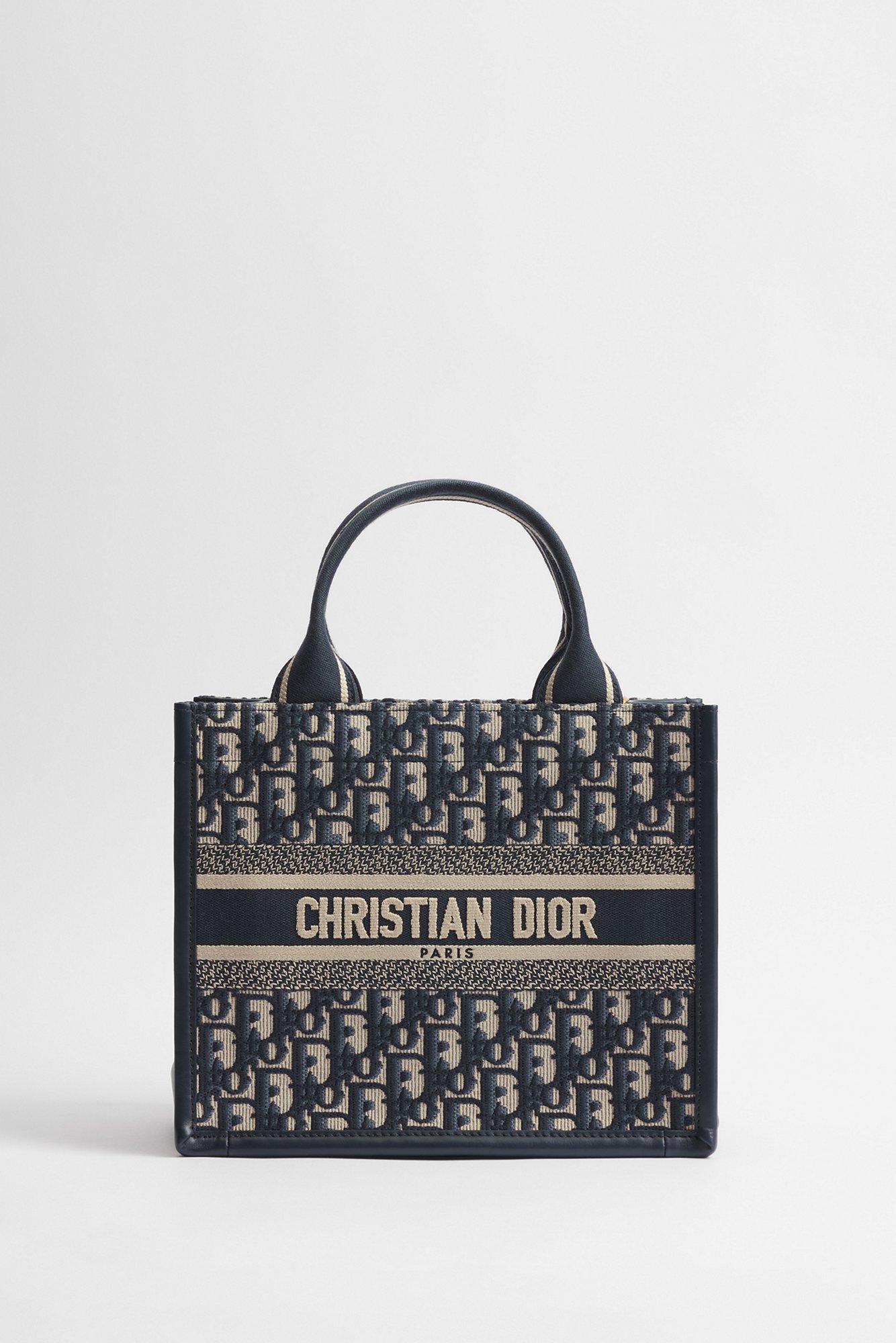 DIOR | ディオール ブック トート|ウィメンズバッグ｜ディオール公式