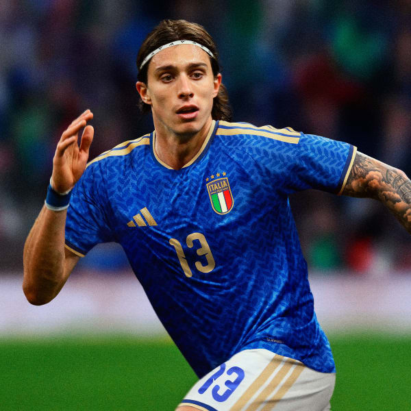 アディダス イタリア代表 26 ホーム オーセンティック ユニフォーム