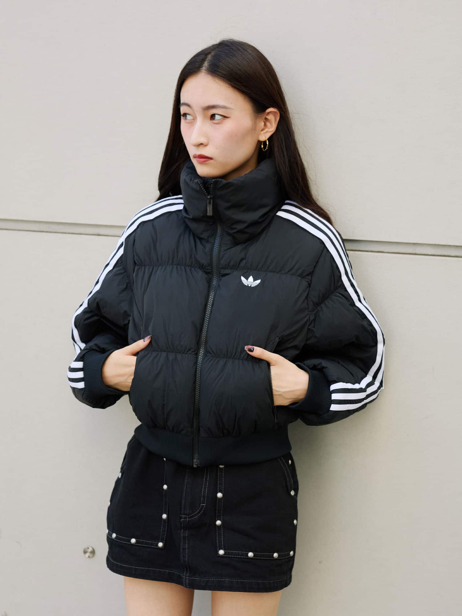 adidas ADICOLOR CROPPED SYNTHETIC DOWN PUFFER | atmos（アトモス