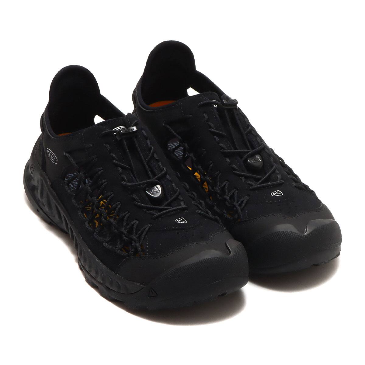 KEEN UNEEK NXIS Triple Black/Black（キーン ユニーク ネクシス