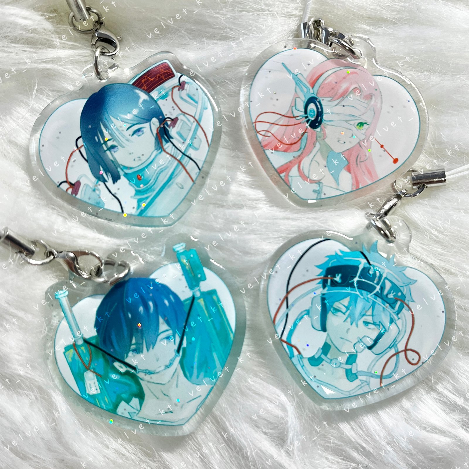 ALIEN STAGE - Glitter Phone Charm | Studio Velvet KT