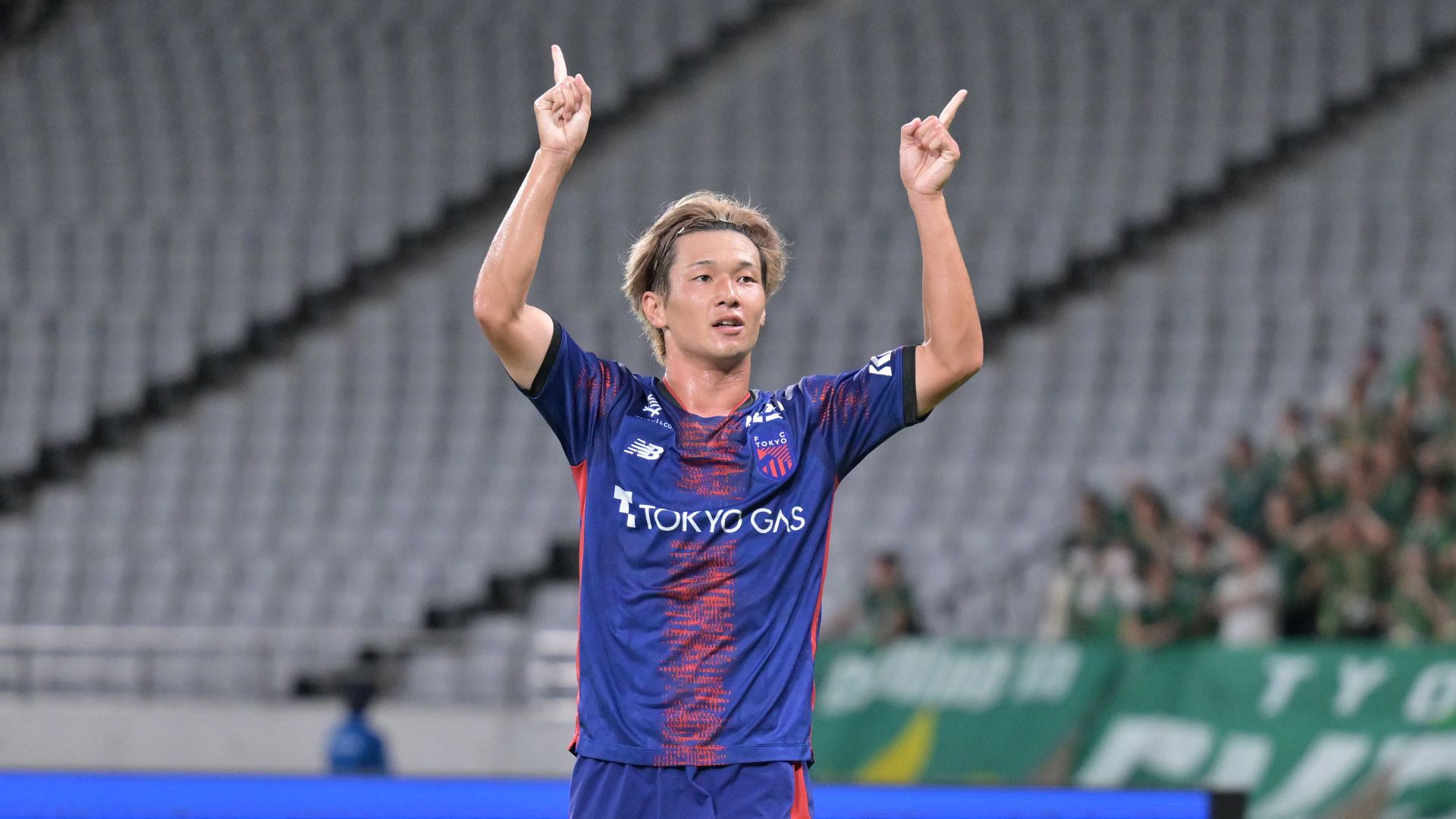FC東京痛恨…長倉幹樹がアップ中に左足骨折で約6週間離脱、夏加入後13戦