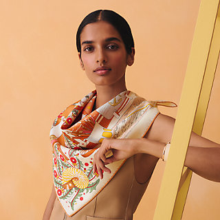 カレ 90 《エスプリの旅立ち》 | Hermès - エルメス-公式サイト