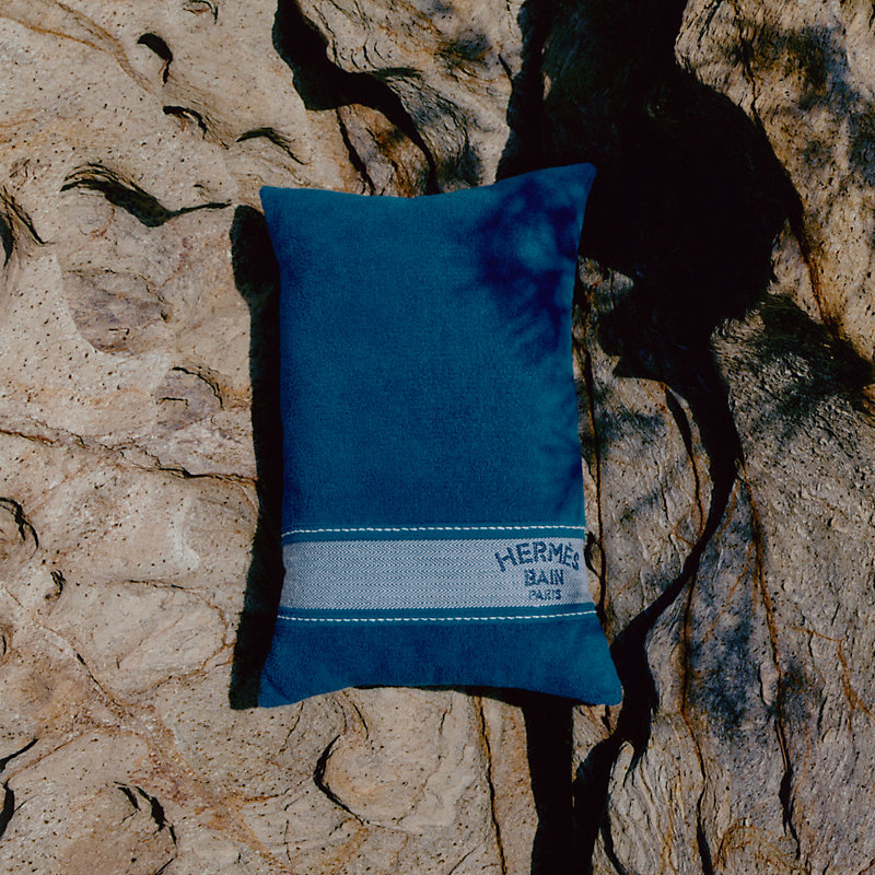 Yachting Uni beach pillow - Yellow | Hermès Hong Kong SAR