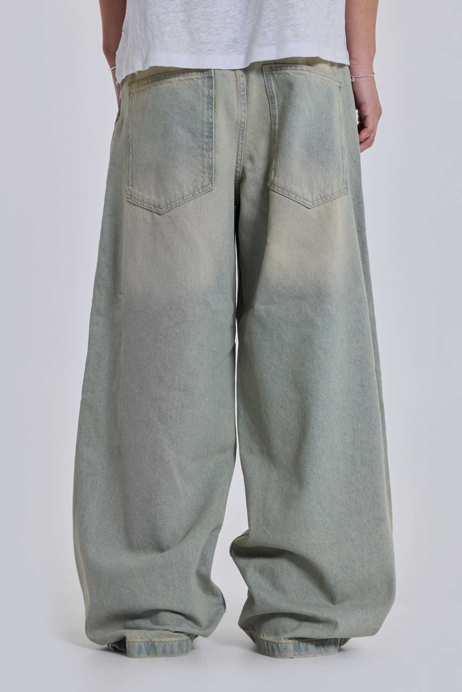 Shop Light Wash Colossus Fit Jeans | Jaded London | Clothing