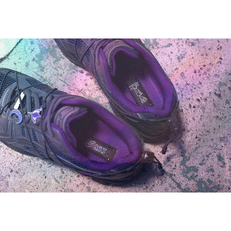GEL-KAYANO 14 × ZUTOMAYO GRAPHITE GREY/PHANTOM - ZUTOMAYO MART