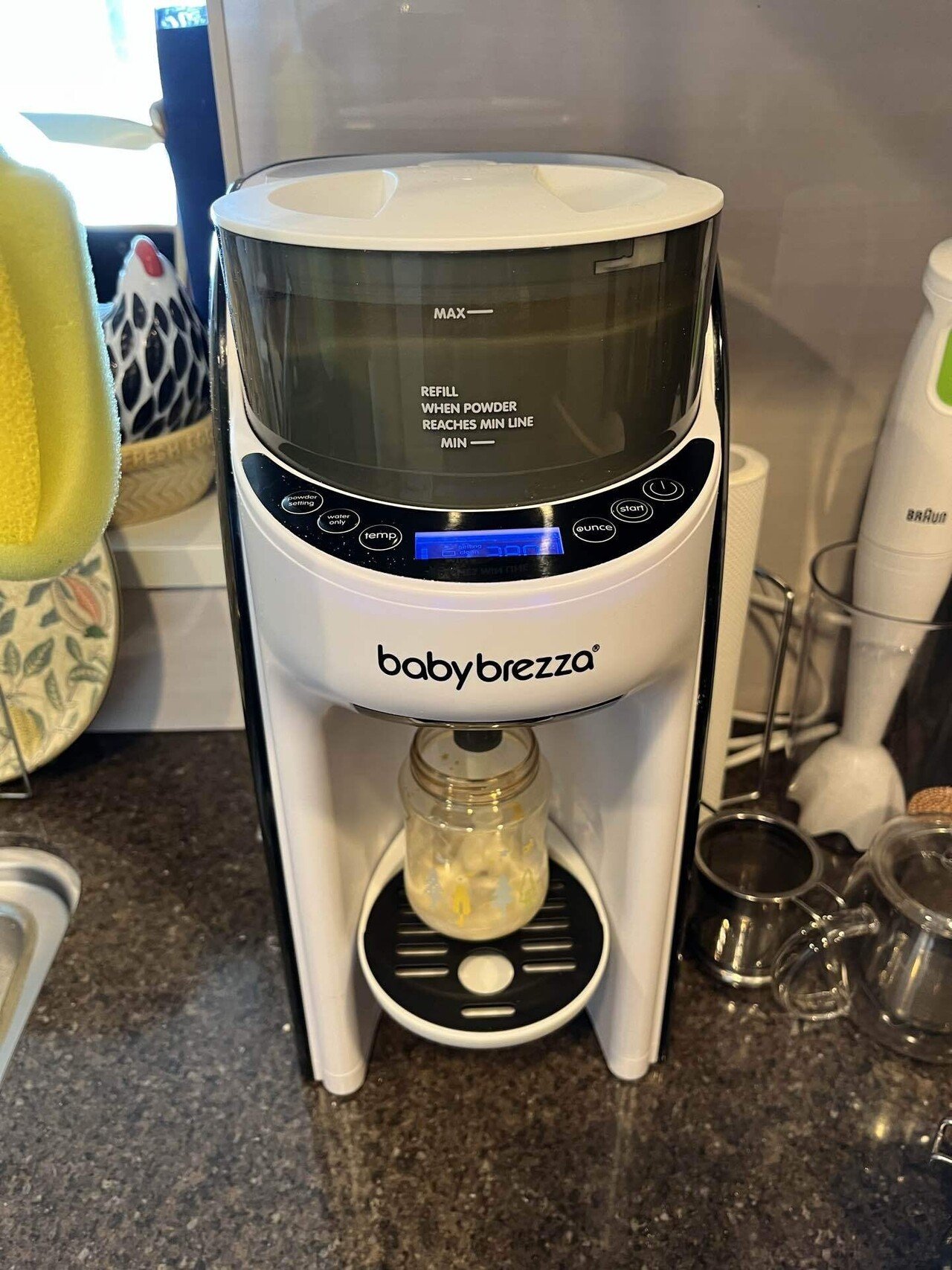 ミルク育児の救世主、自動調乳機baby brezza ｜うみ