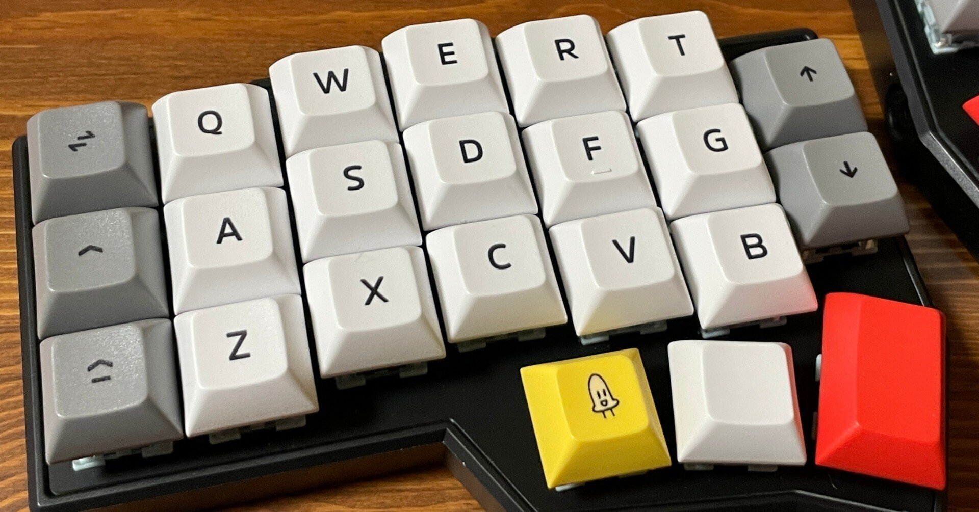 分割キーボード Corne V4 Cherry を作ってみた｜keigo