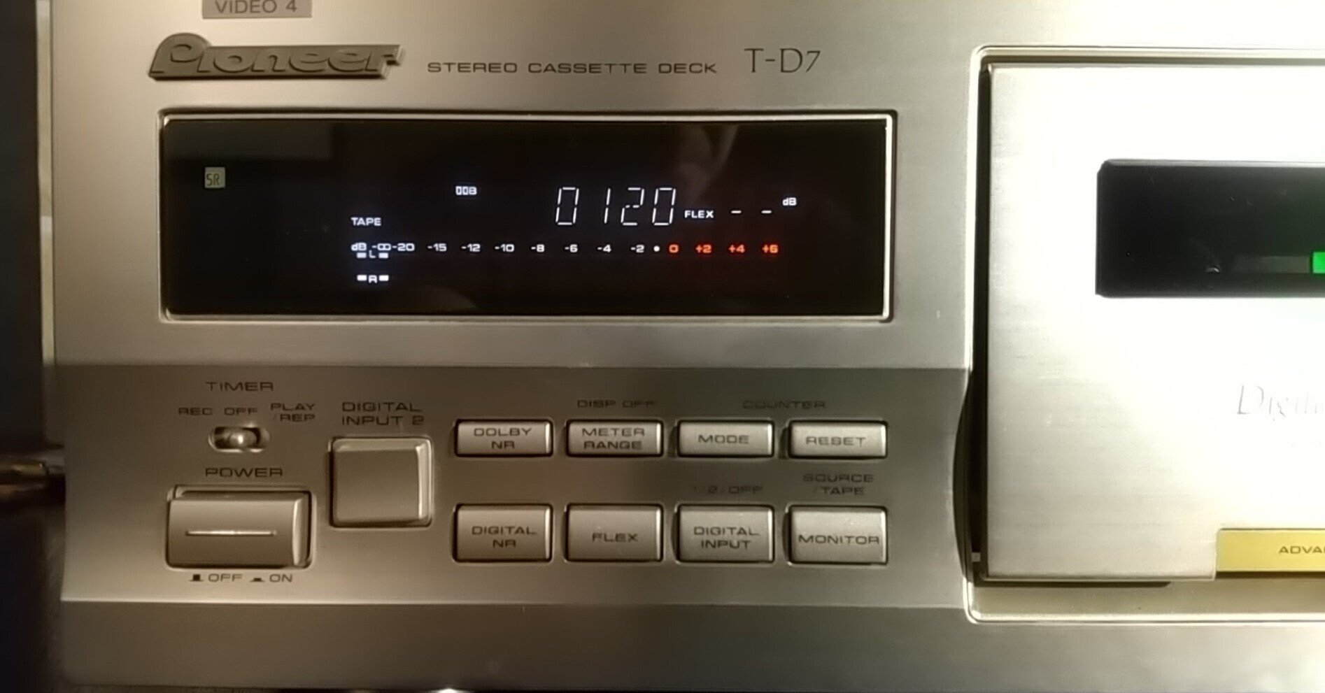 カセットデッキ史に幕?パイオニアT-D7｜武蔵小山 BAR Gray