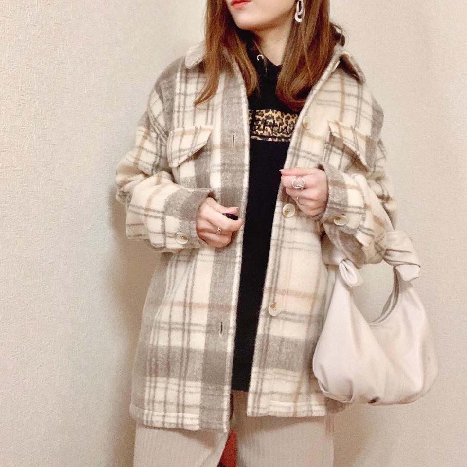 mayu_has / ZARA(ザラ)の「チェック柄オーバーシャツ」をあわせた