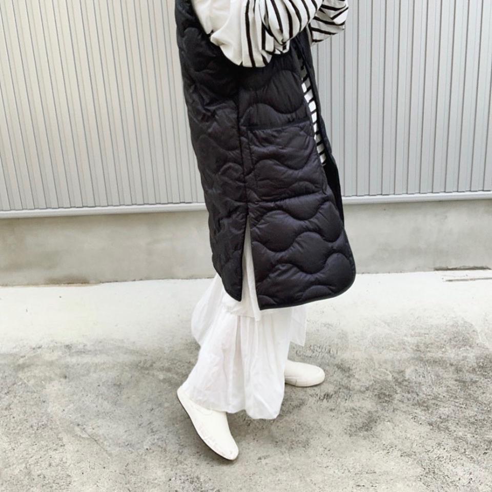 mugi_89_ / UNIQLO(ユニクロ)の「ウルトラライトダウンロングベスト