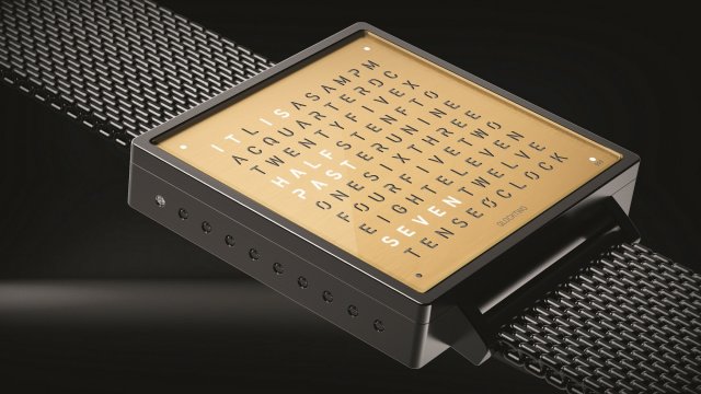 QLOCKTWO(クロックツー)、文章で時刻を表示する「ドイツ製モダンアート
