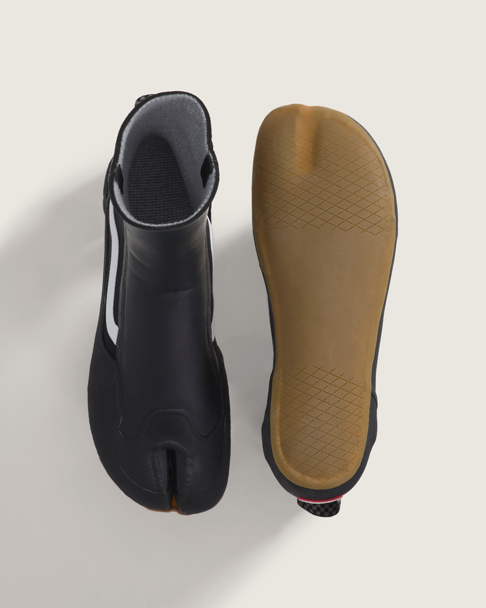 SF 3MM Bootie in Black | Vans