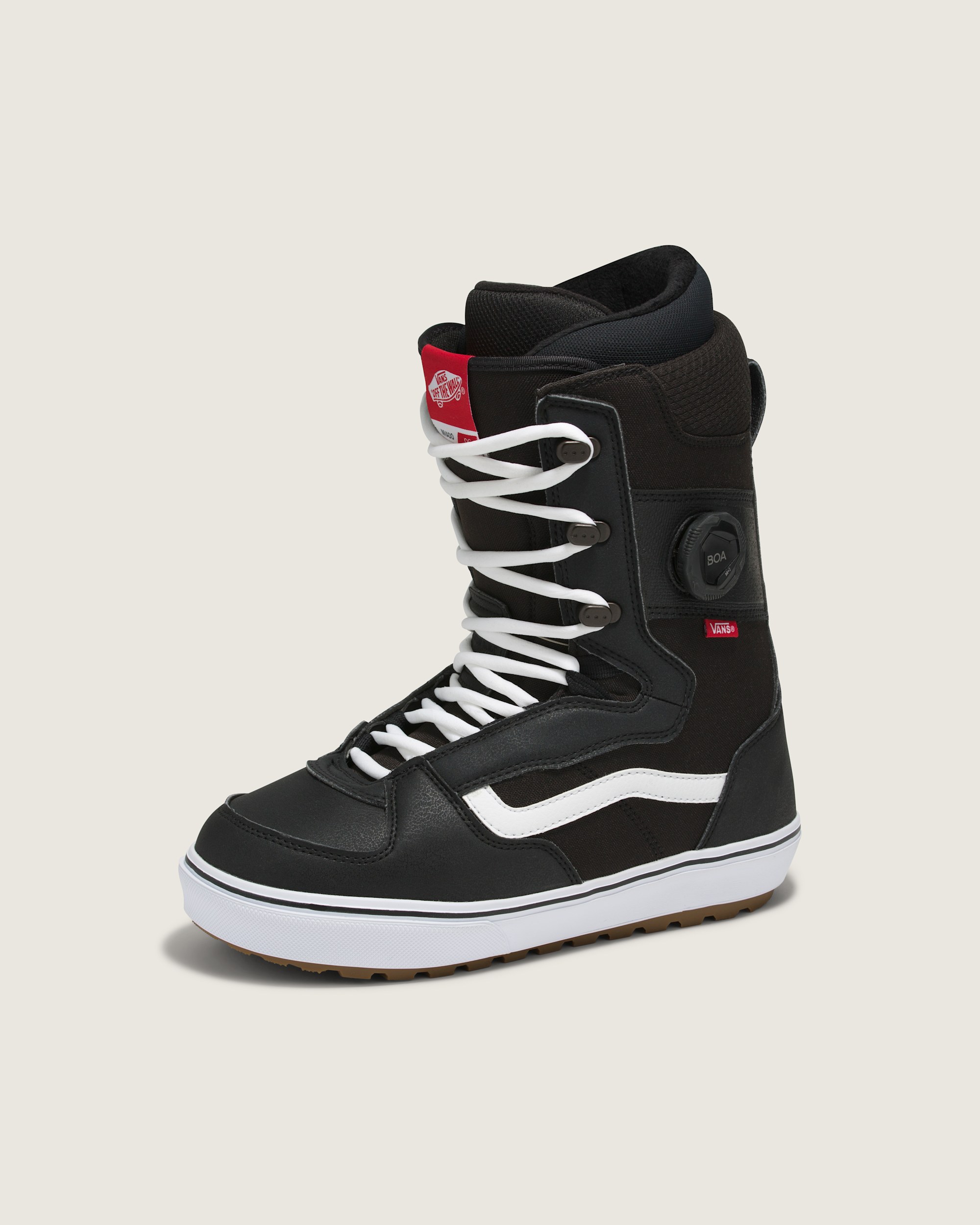 Invado OG Snowboard Boot in Black | Vans