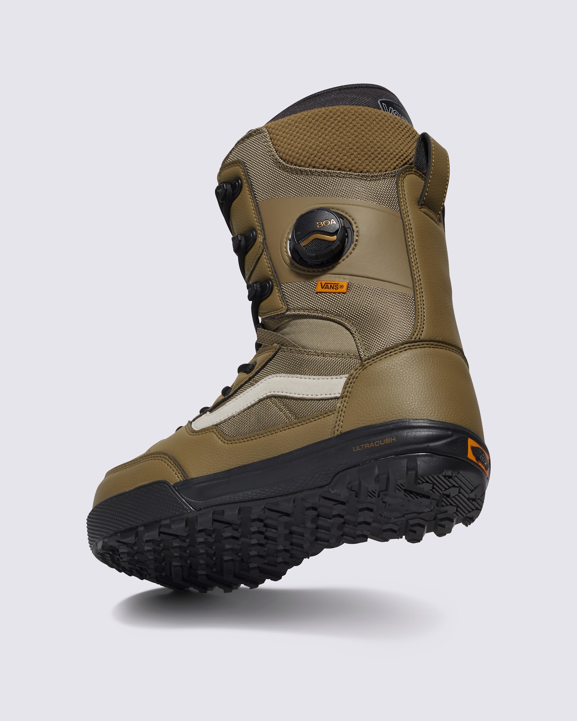 Invado Pro Snowboard Boot in Olive Brown / Black | Vans